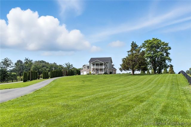 8213 Salem Church Road, Charlestown, IN 47111