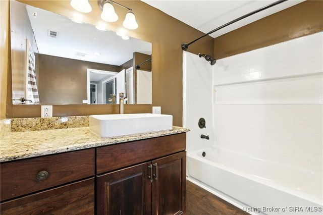 8213 Salem Church Road, Charlestown, IN 47111