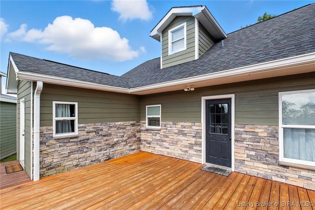 8213 Salem Church Road, Charlestown, IN 47111