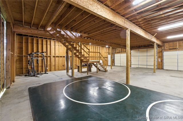 8213 Salem Church Road, Charlestown, IN 47111