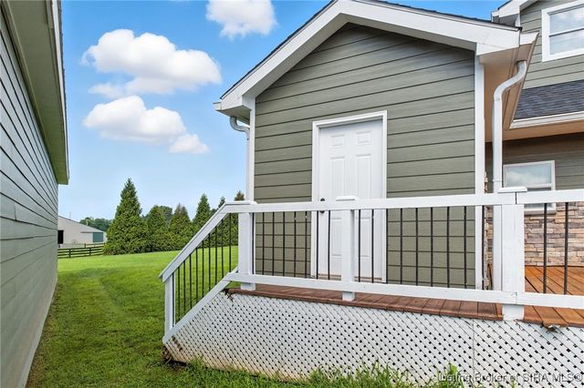 8213 Salem Church Road, Charlestown, IN 47111