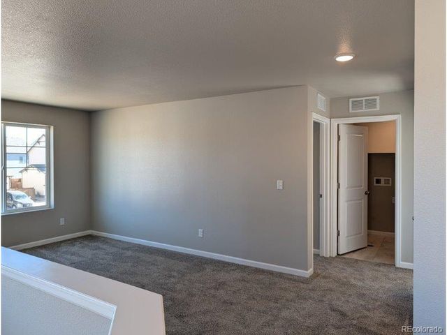 16953 Ballinger Cir, Mead, CO 80542