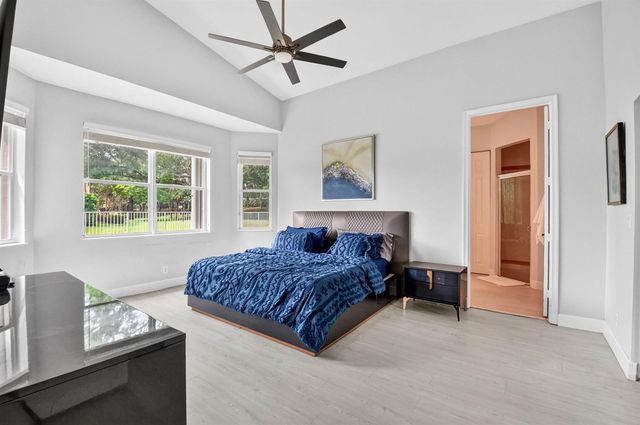 8049 Via Bolzano, Lake Worth, FL 33467