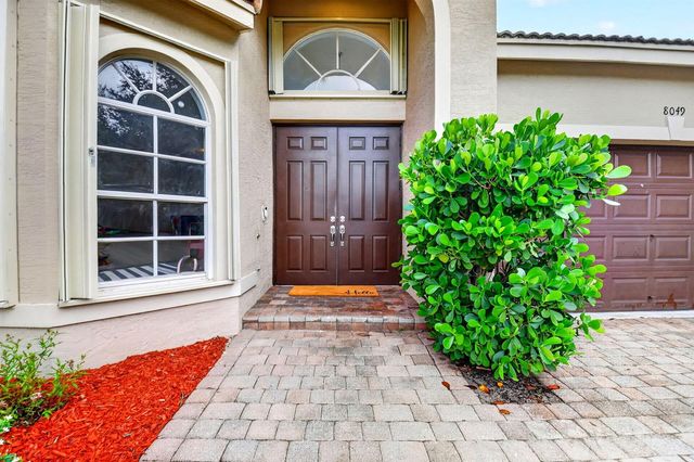 8049 Via Bolzano, Lake Worth, FL 33467
