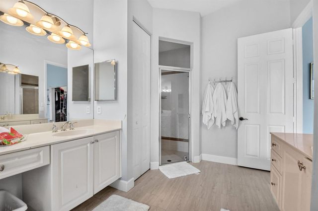 8049 Via Bolzano, Lake Worth, FL 33467
