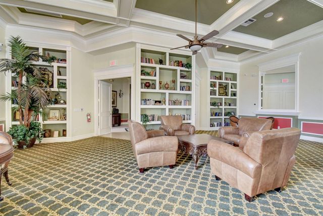 8049 Via Bolzano, Lake Worth, FL 33467