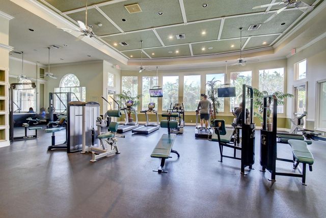 8049 Via Bolzano, Lake Worth, FL 33467