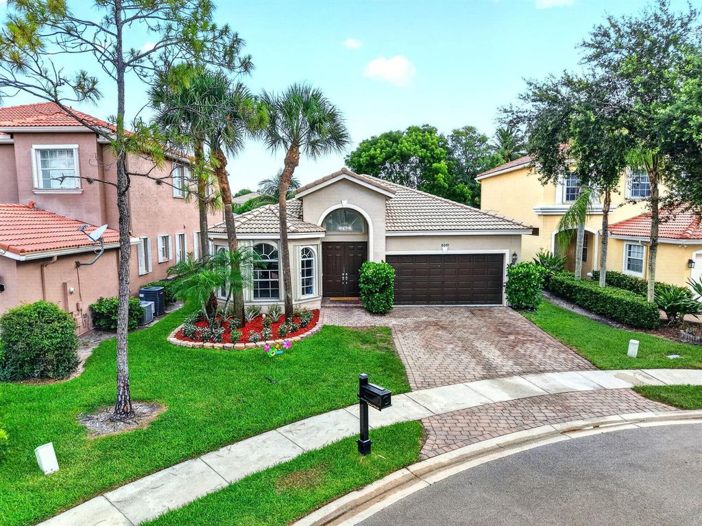 8049 Via Bolzano, Lake Worth, FL 33467