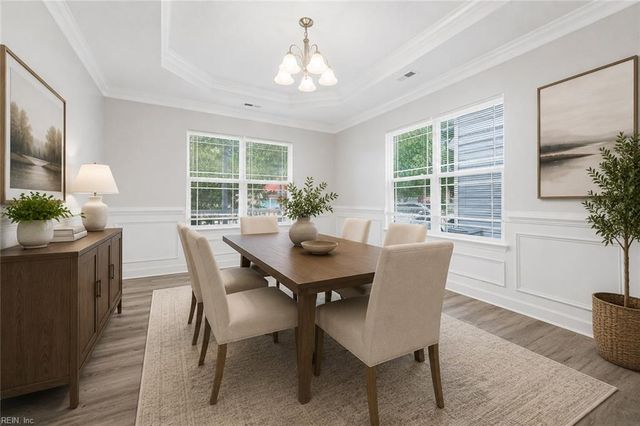 964 N King ST, Hampton, VA 23669