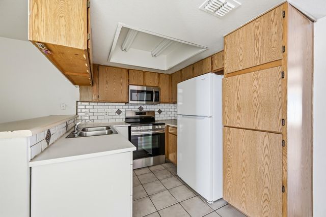 559 S LESUEUR Street 3, Mesa, AZ 85204