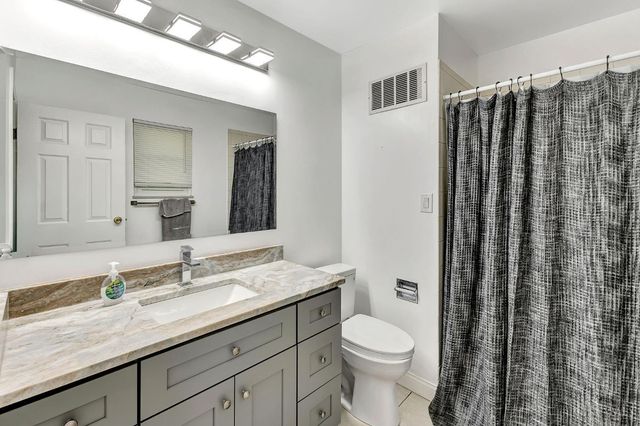 6404 Tylersville Road, West Chester, OH 45069