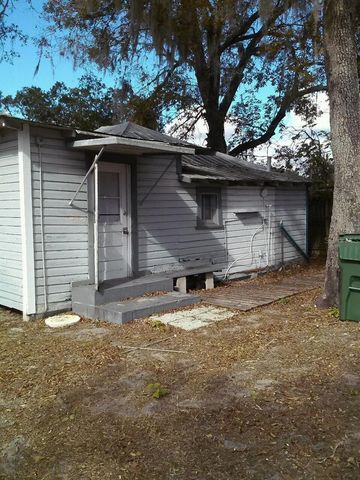 114 N CHESTER STREET, Leesburg, FL 34748