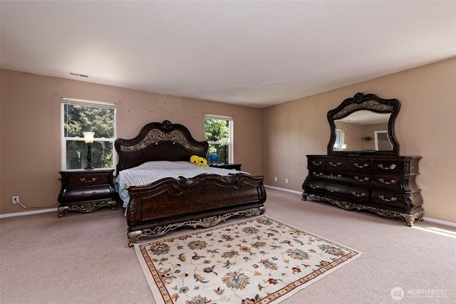 14321 108th Avenue E, Puyallup, WA 98374