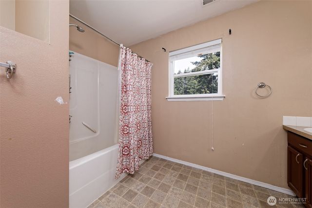 14321 108th Avenue E, Puyallup, WA 98374