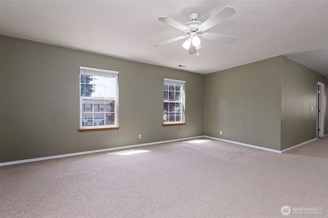 14321 108th Avenue E, Puyallup, WA 98374