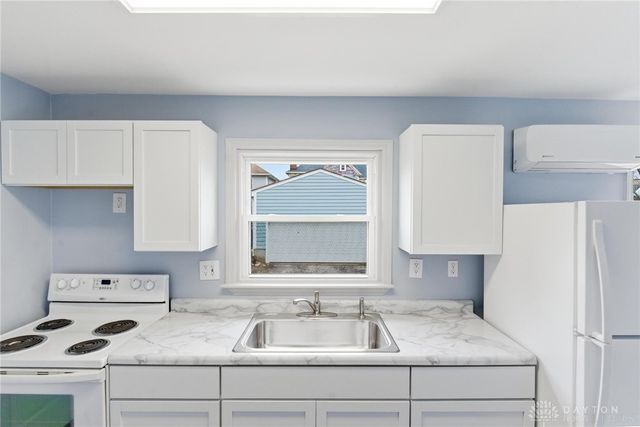 213 W Birdsall Street, Wilmington, OH 45177