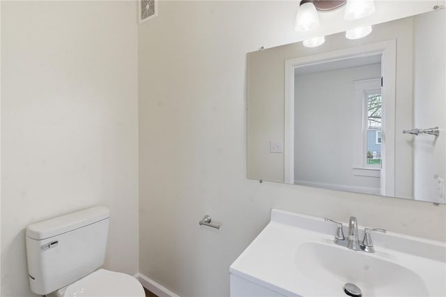 213 W Birdsall Street, Wilmington, OH 45177