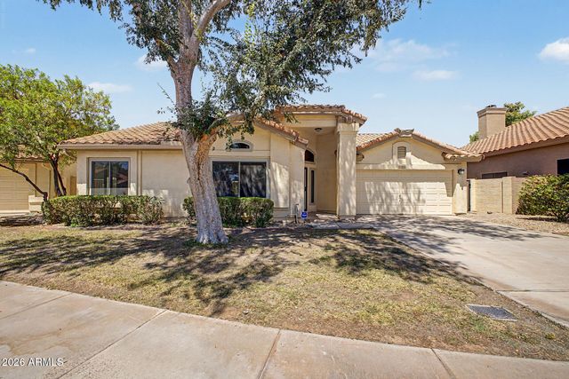 284 W Vera Lane, Tempe, AZ 85284