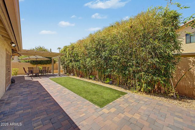 284 W Vera Lane, Tempe, AZ 85284
