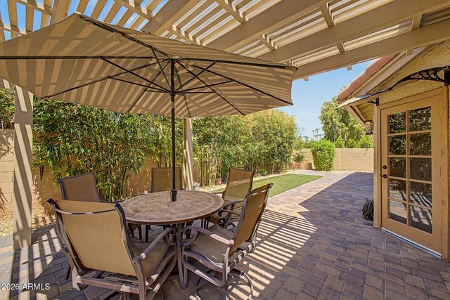 284 W Vera Lane, Tempe, AZ 85284