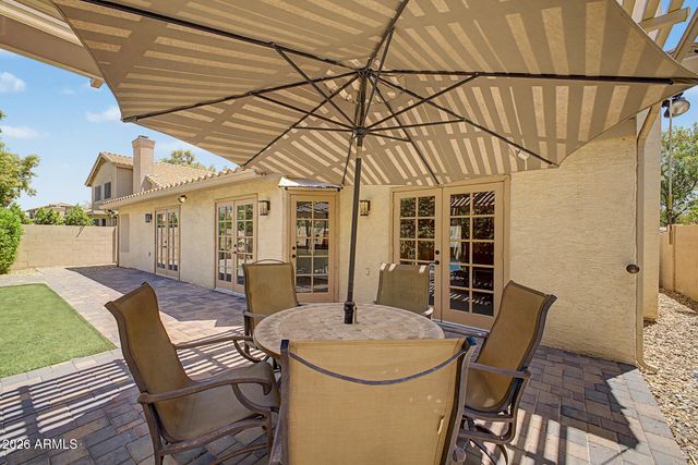 284 W Vera Lane, Tempe, AZ 85284