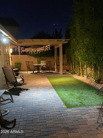 284 W Vera Lane, Tempe, AZ 85284