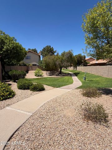 284 W Vera Lane, Tempe, AZ 85284
