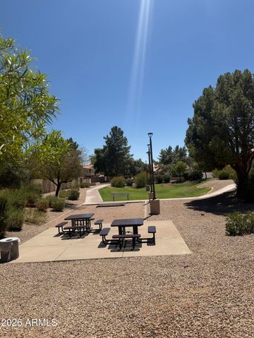 284 W Vera Lane, Tempe, AZ 85284