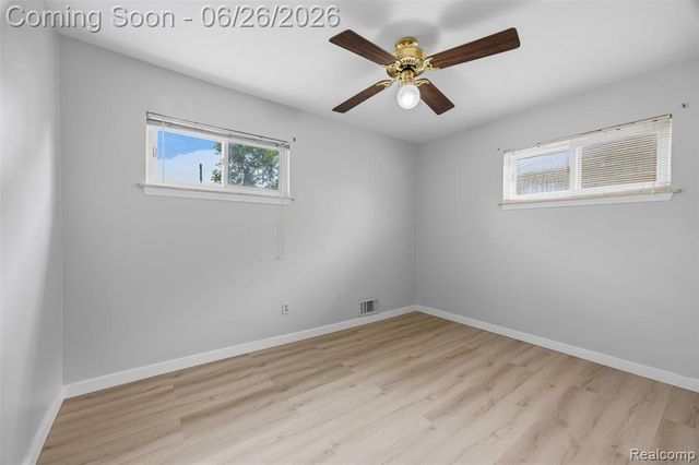 8250 Shari Drive, Westland, MI 48185