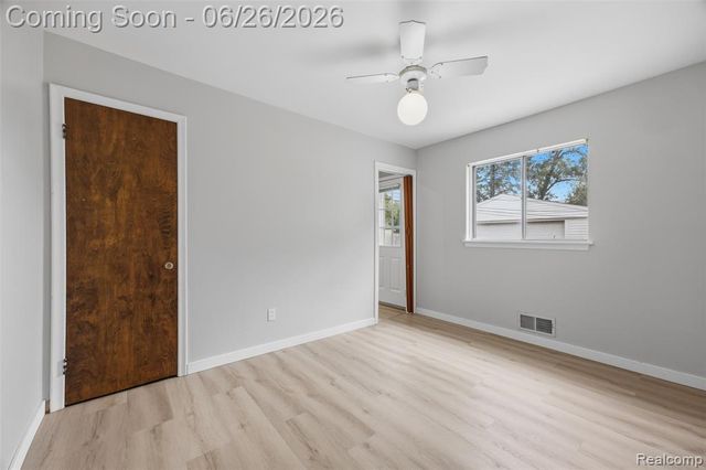 8250 Shari Drive, Westland, MI 48185