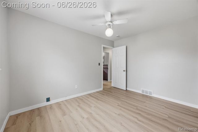 8250 Shari Drive, Westland, MI 48185