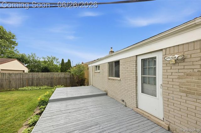 8250 Shari Drive, Westland, MI 48185