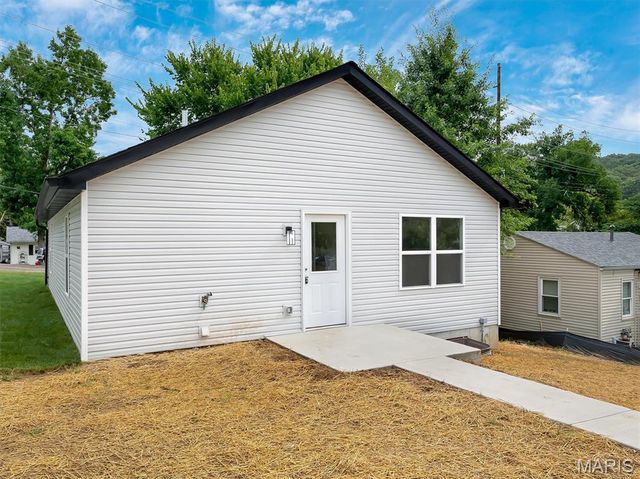 112 E Franklin Street, Pacific, MO 63069