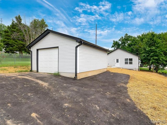112 E Franklin Street, Pacific, MO 63069