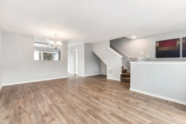 24615 Patriot Square Drive S 1483, Plainfield, IL 60544