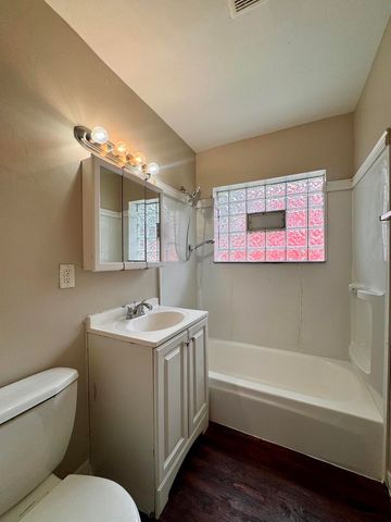 310 155th Place, Calumet City, IL 60409