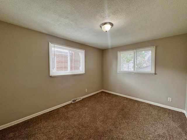 310 155th Place, Calumet City, IL 60409