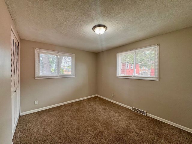 310 155th Place, Calumet City, IL 60409