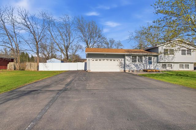 16338 Fishing Avenue W, Rosemount, MN 55068