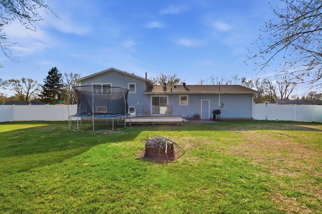 16338 Fishing Avenue W, Rosemount, MN 55068