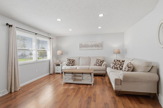 16338 Fishing Avenue W, Rosemount, MN 55068