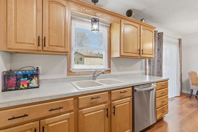 16338 Fishing Avenue W, Rosemount, MN 55068