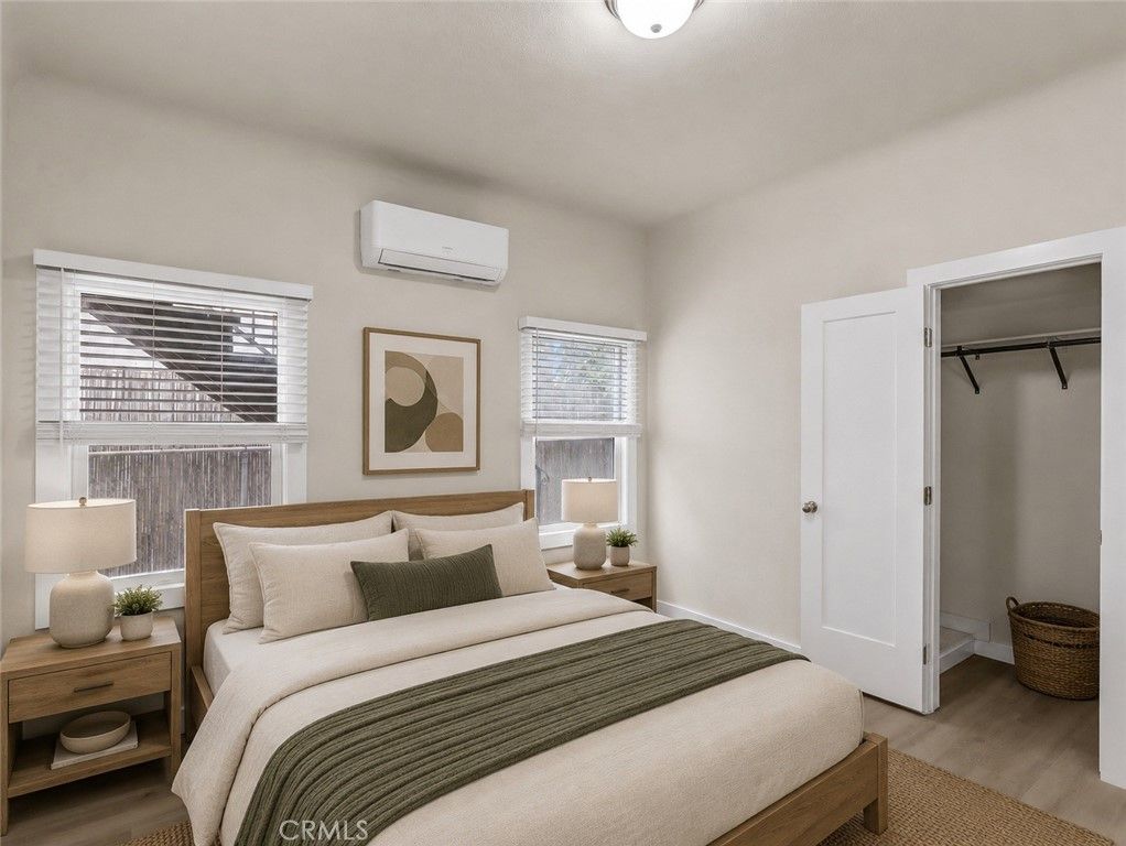Image 31 of property listing at 211 N Vendome Street, Los Angeles, CA 90026