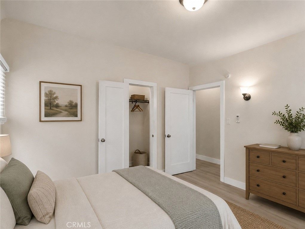 Image 33 of property listing at 211 N Vendome Street, Los Angeles, CA 90026