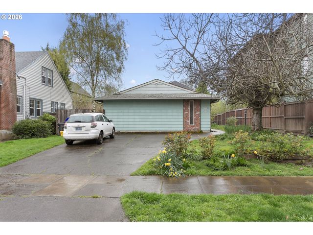 -1 Se 19TH Ave, Portland, OR 97202