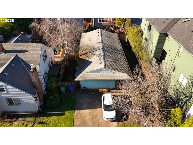 -1 Se 19TH Ave, Portland, OR 97202