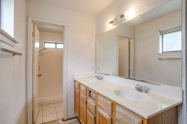 5745 Springtide Drive, Fort Worth, TX 76135