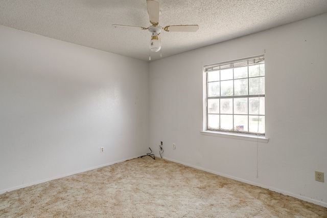 5745 Springtide Drive, Fort Worth, TX 76135