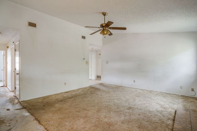 5745 Springtide Drive, Fort Worth, TX 76135
