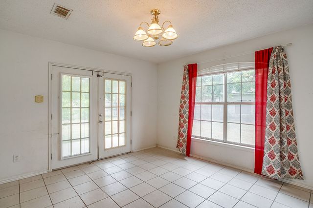 5745 Springtide Drive, Fort Worth, TX 76135